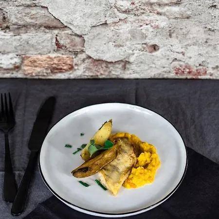 Zum Gellnwirt בית הארחה