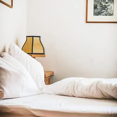 בית הארחה Zum Gellnwirt 3*